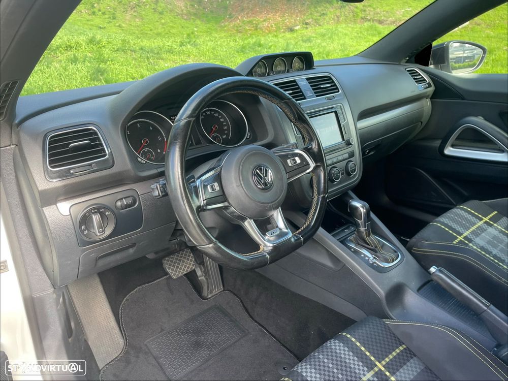 VW Scirocco 2.0 TDI Blue Motion Technologie DSG Club - 13