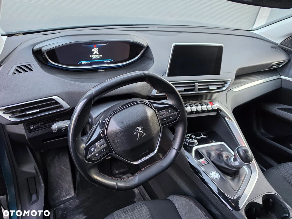 Peugeot 5008 1.2 PureTech Access - 10