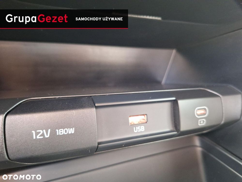 Kia XCeed 1.5 T-GDI M - 27