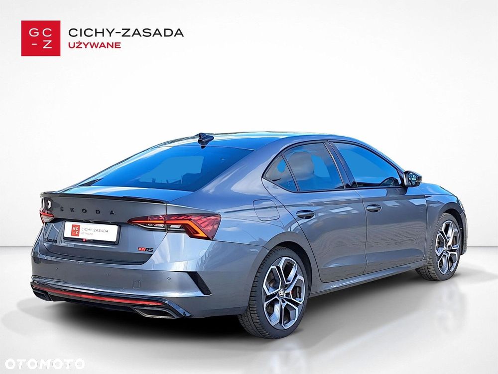 Skoda Octavia 2.0 TSI RS DSG - 5