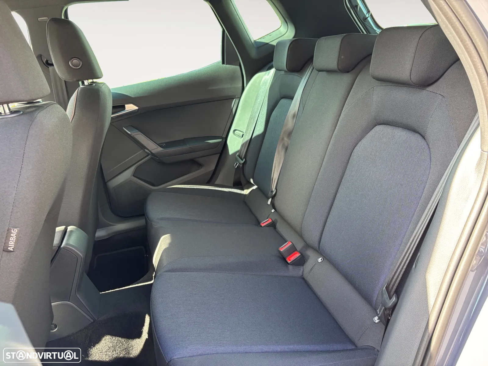 SEAT Arona 1.0 TSI FR - 13