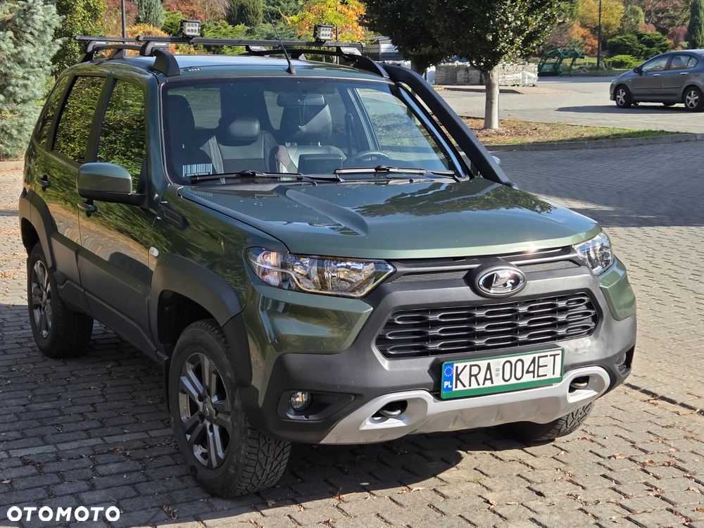 Lada Niva - 31