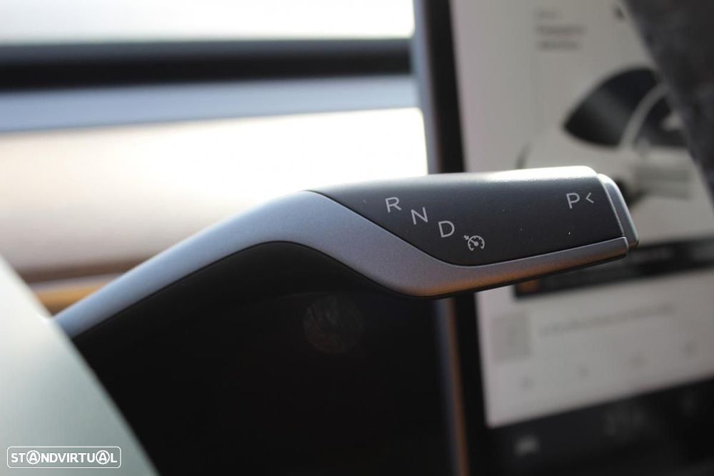 Tesla Model 3 Tração Traseira - 24