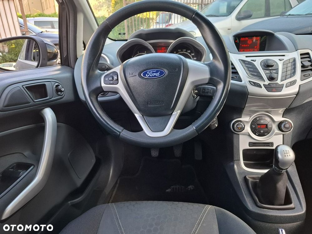 Ford Fiesta 1.25 Titanium X - 20