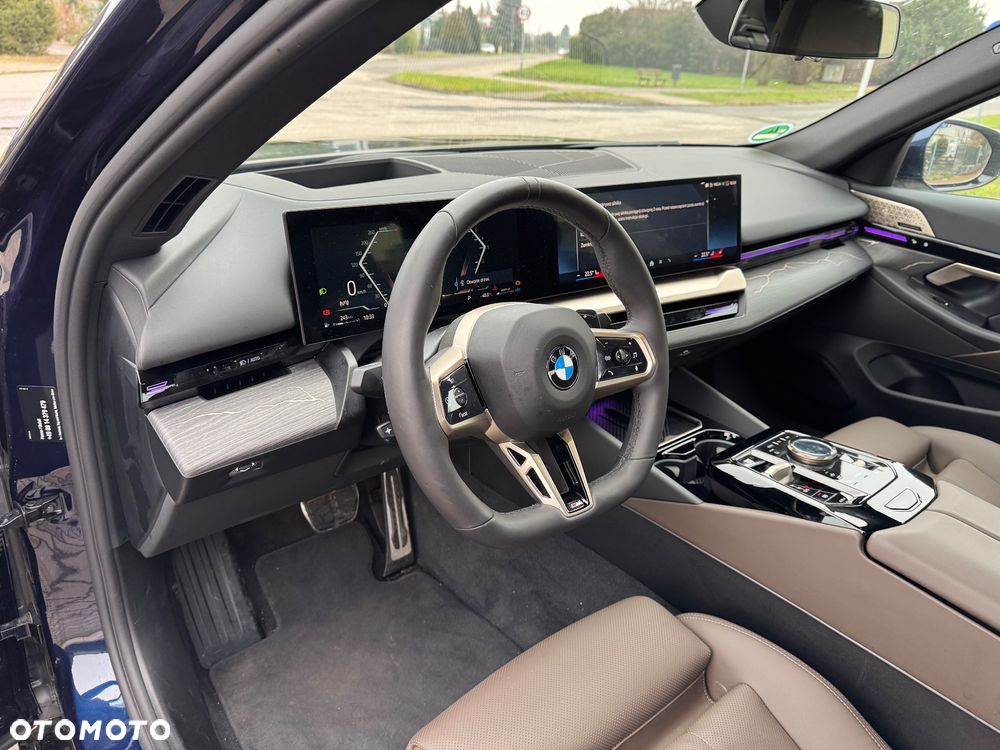 BMW Seria 5 520d - 22