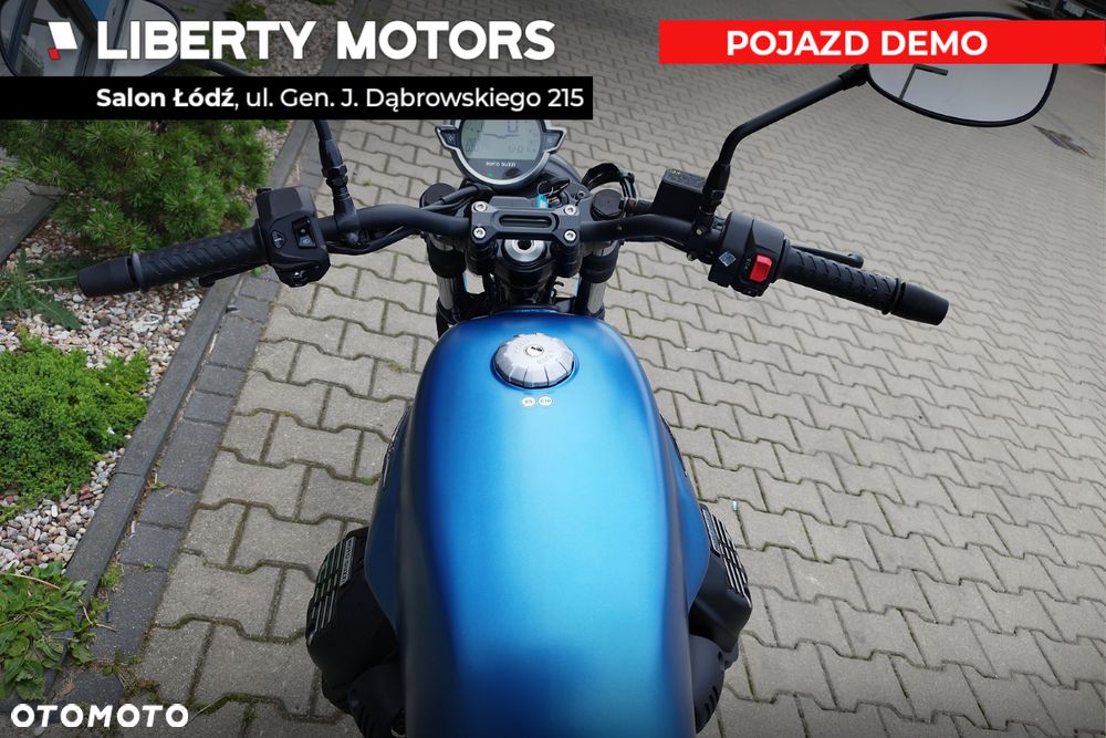 Moto Guzzi V7 - 7