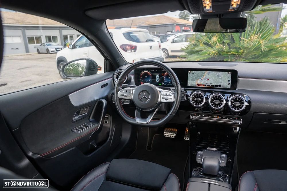 Mercedes-Benz A 250 Limousine e AMG Line - 6