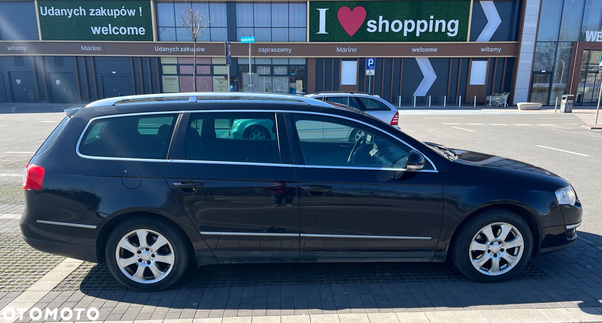 Volkswagen Passat - 1