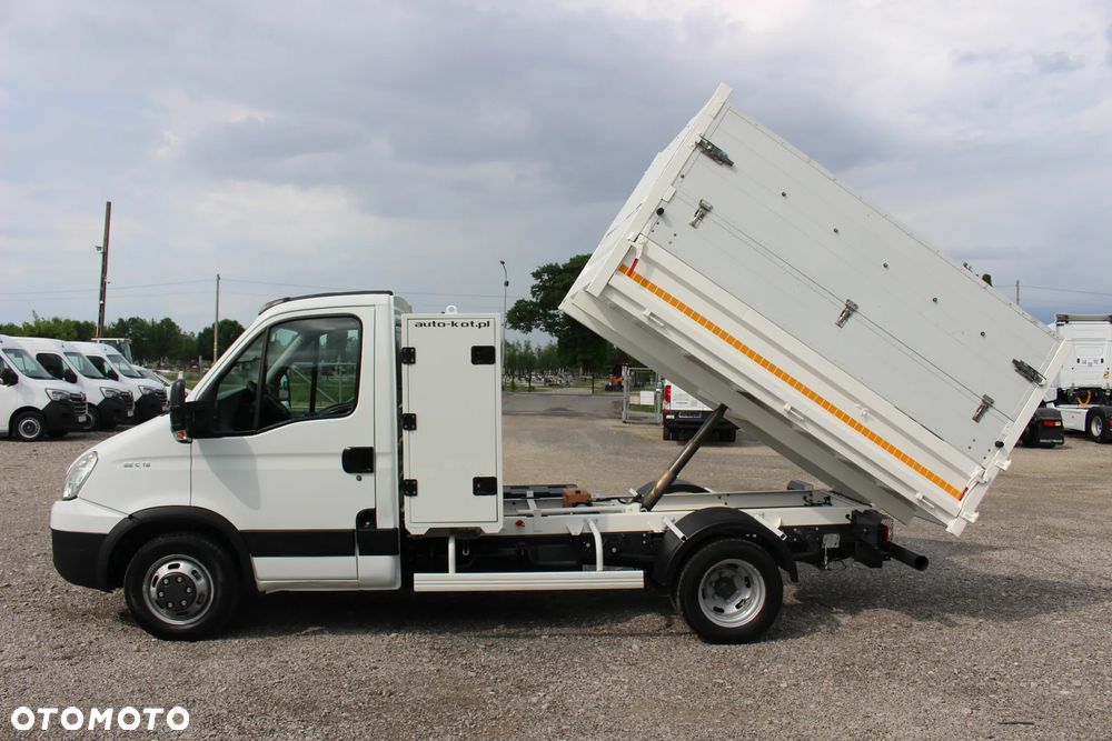 Iveco DAILY 35C15 *3.0* /WYWROTKA / *SERWIS FR* / IDEALNY STAN / - 9