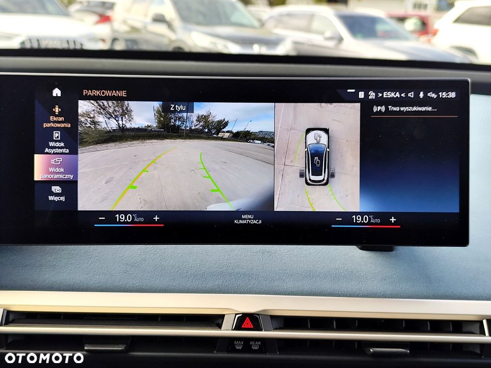 BMW iX xDrive40 76.6kWh Signature - 30
