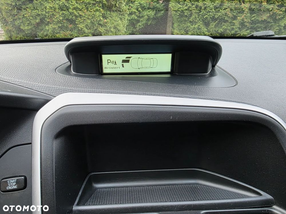 Volvo XC 60 D5 AWD Summum - 17