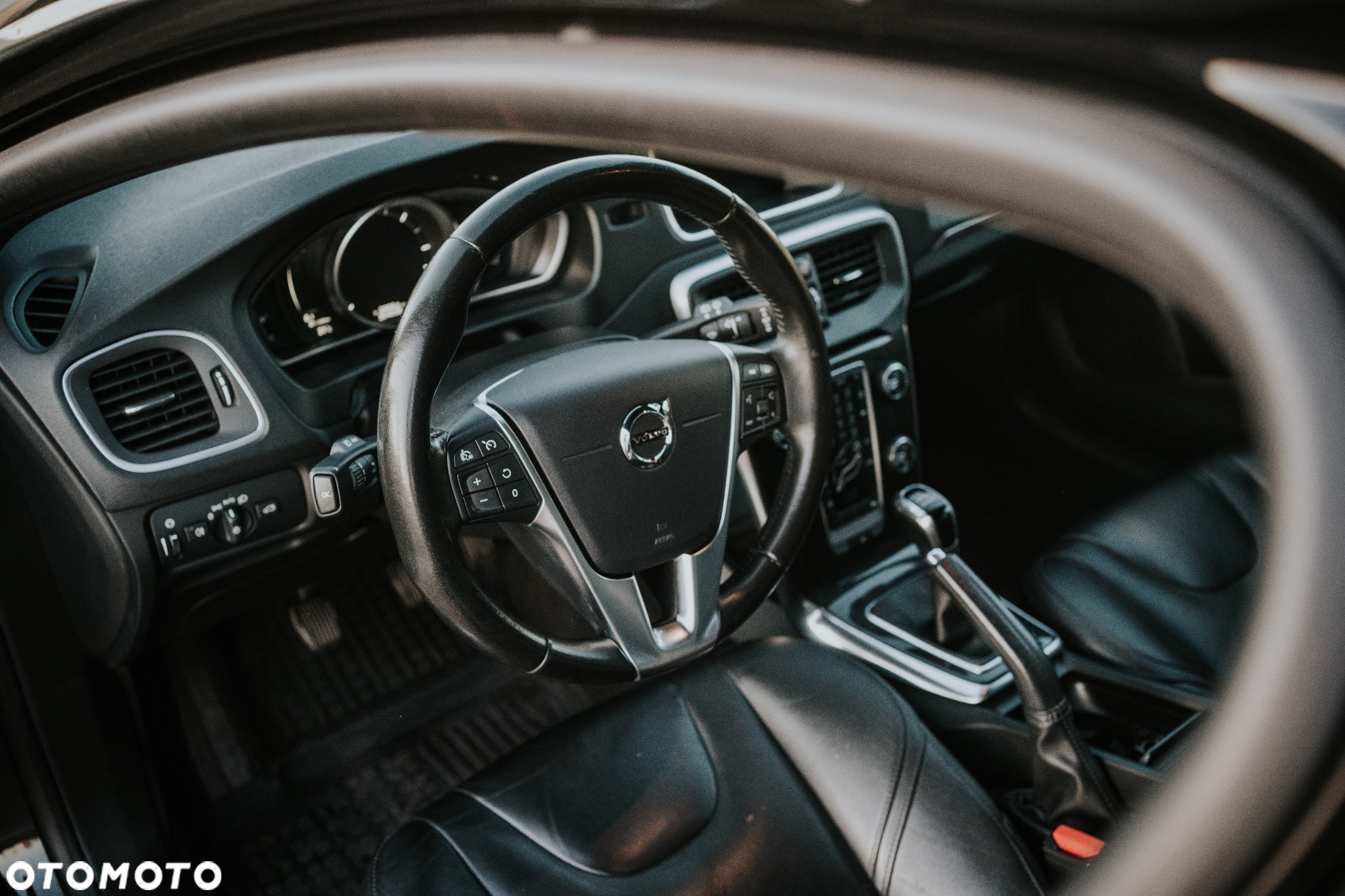 Volvo V40 D2 Drive-E Inscription - 13