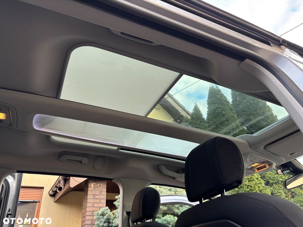 Citroën Berlingo M BlueHDi 130 SHINE - 11