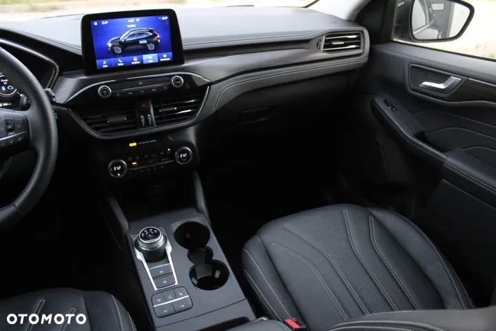 Ford Kuga 2.5P PHEV FWD Vignale - 37