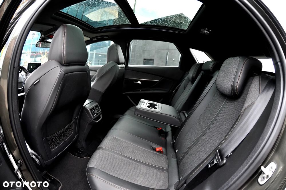 Peugeot 3008 1.2 PureTech GT S&S - 24