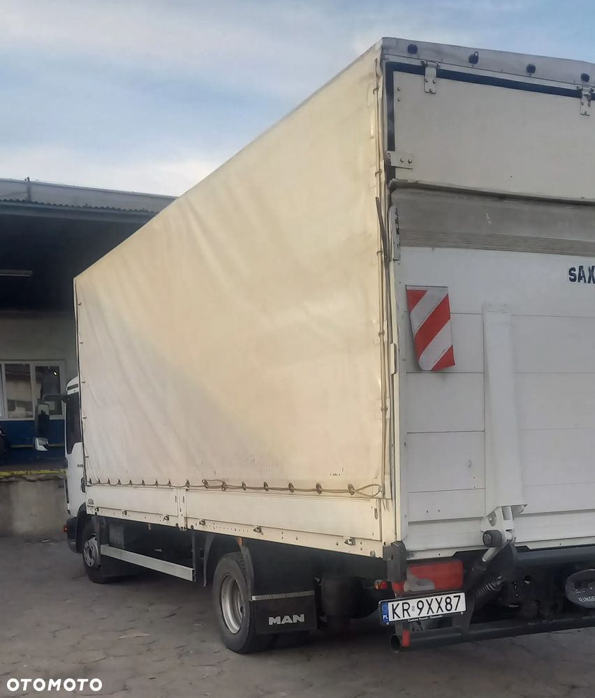 MAN TGL 12.180 4X2 BL - 13