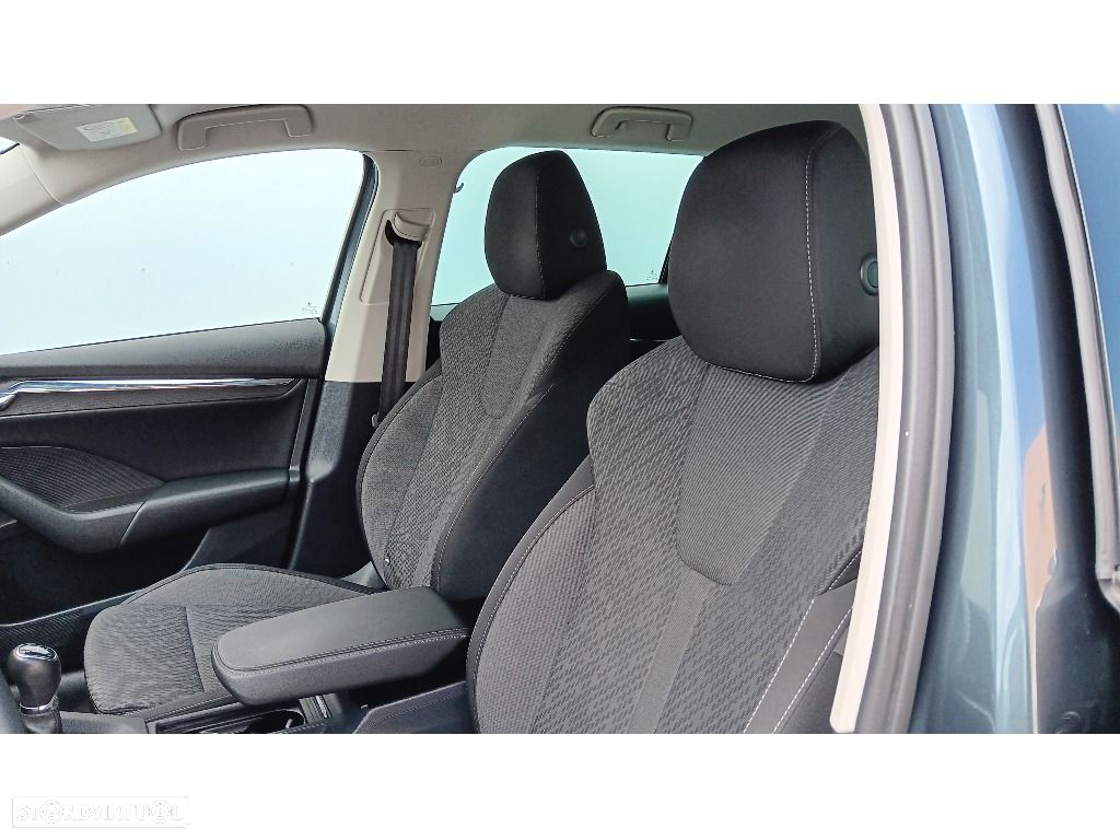 Skoda Octavia Break 2.0 TDI Style - 29
