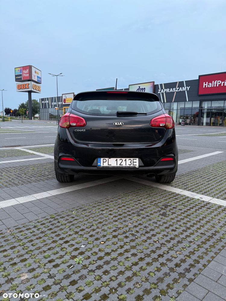 Kia Ceed 1.4 L - 3
