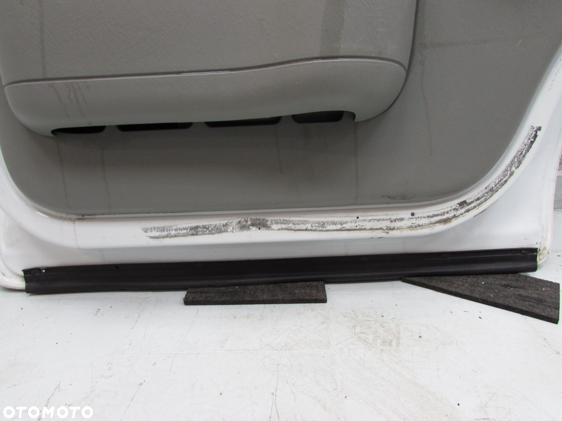RENAULT TRAFIC VIVARO PRIMASTAR TALENTO 01-14 DRZWI PRZOD LEWE JL9 DO ZALOZENIA KPL - 10