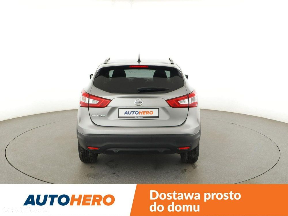 Nissan Qashqai 1.6 DIG-T N-Connecta - 6