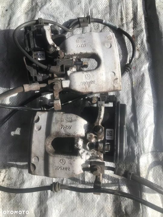 ZACISKI TYL W213 W205 E klasa e220d pakiet amg - 2