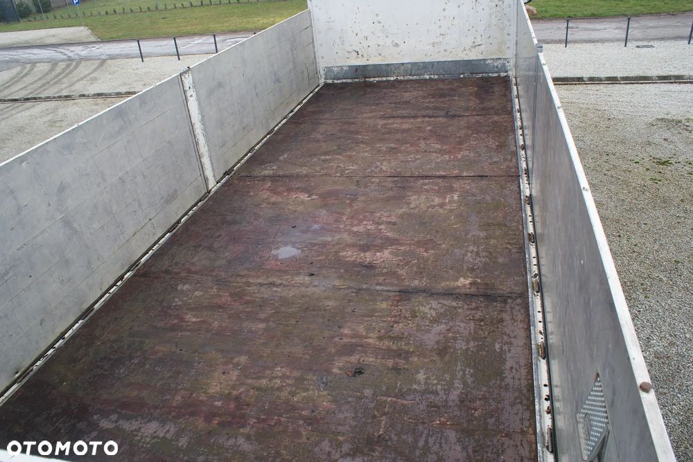 Mercedes-Benz Antos Actros 1830 - 21