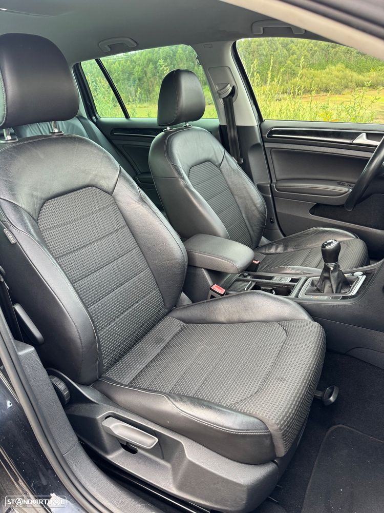 VW Golf Variant 1.6 TDi BlueMotion Lounge - 21