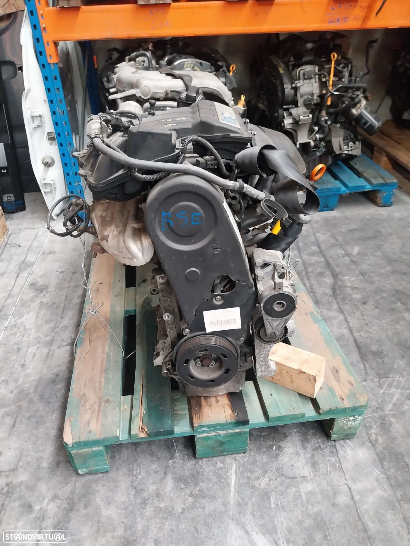 Motor Volkswagen Golf V 1.6 gasolina Ref: BSE - 1