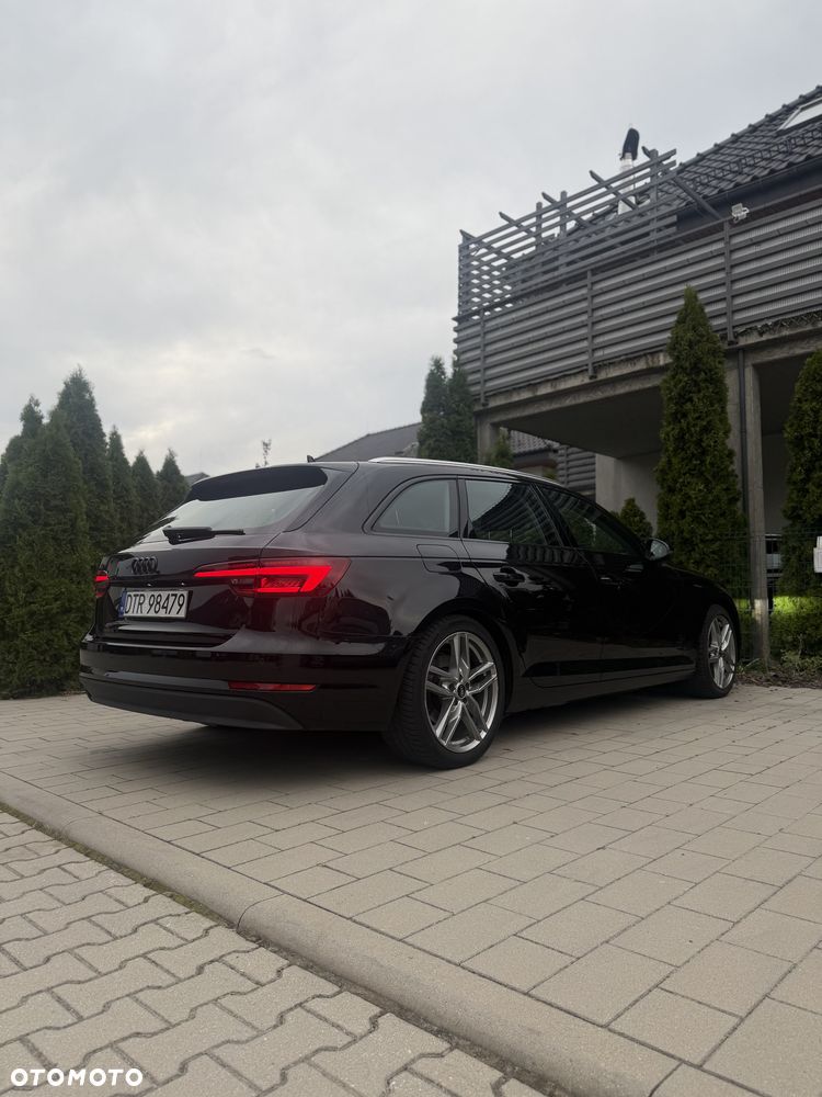 Audi A4 Avant 2.0 TDI - 11