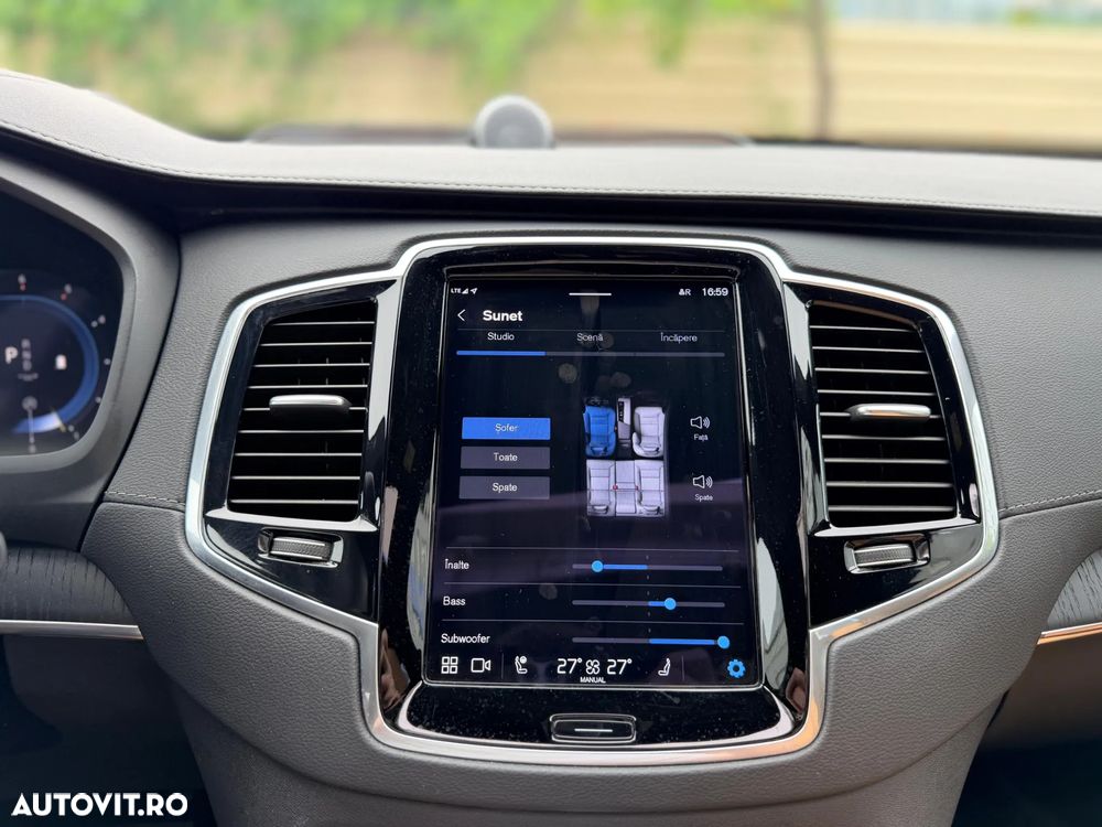 Volvo XC 90 B5 D AWD Ultimate Bright - 24