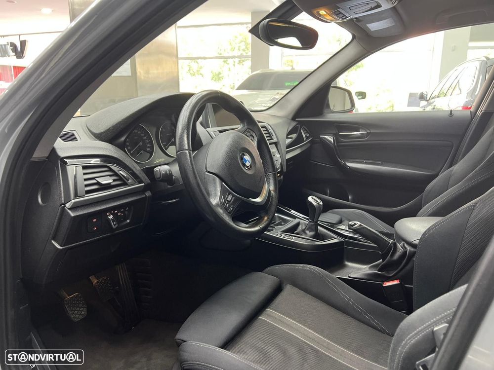BMW 320 d Touring Pack M - 39