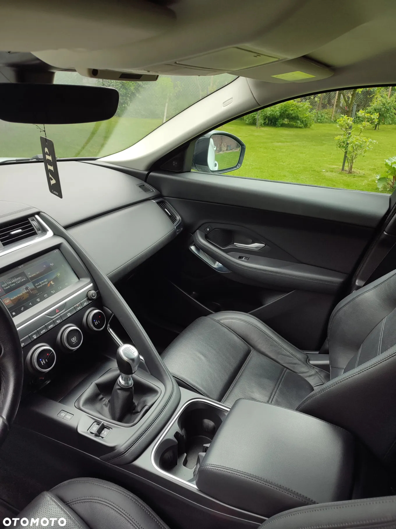 Jaguar E-Pace 2.0 i4D AWD S - 16