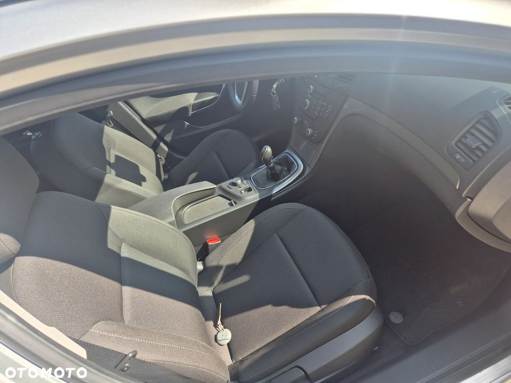 Opel Insignia 2.0 CDTI Edition - 16
