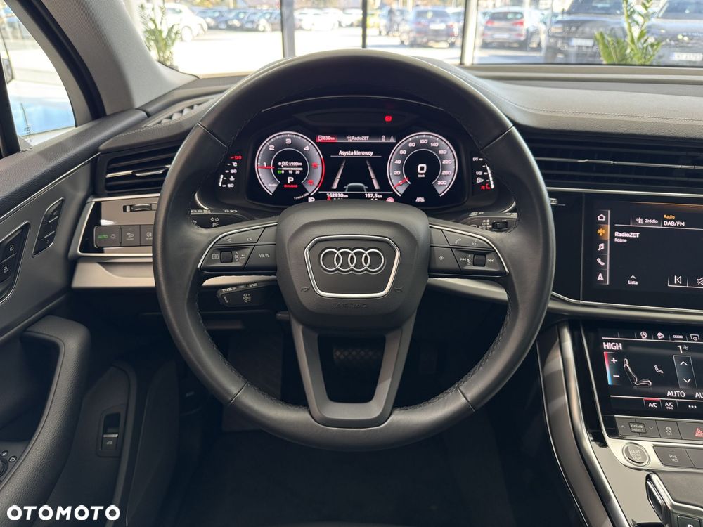 Audi Q7 - 15