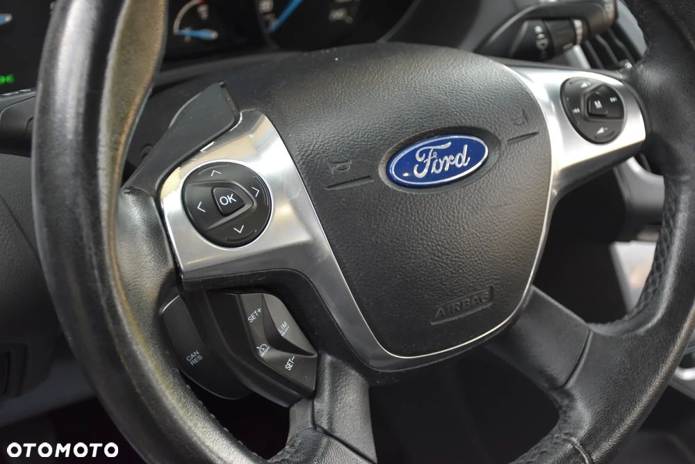 Ford Focus 1.6 TDCi DPF Titanium - 19