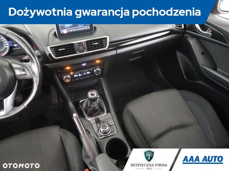 Mazda 3 - 10