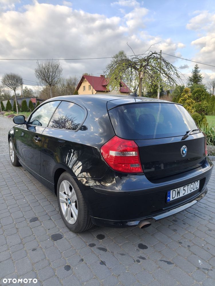 BMW Seria 1 116i - 4