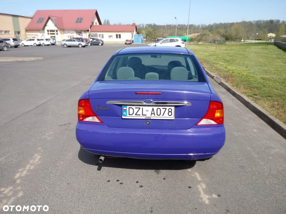 Ford Focus - 4