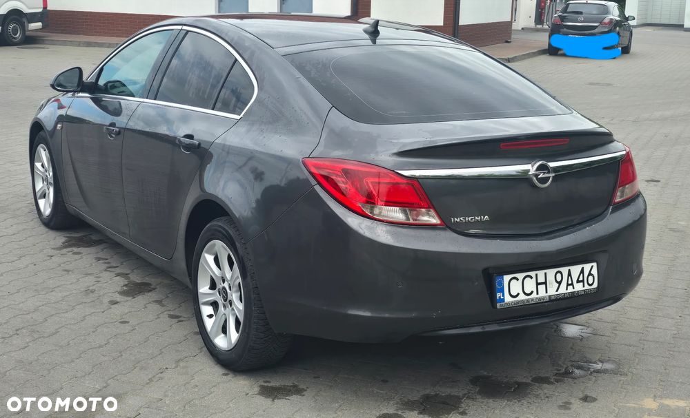 Opel Insignia 1.6 - 4