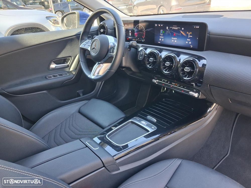 Mercedes-Benz A 200 Standard - 14