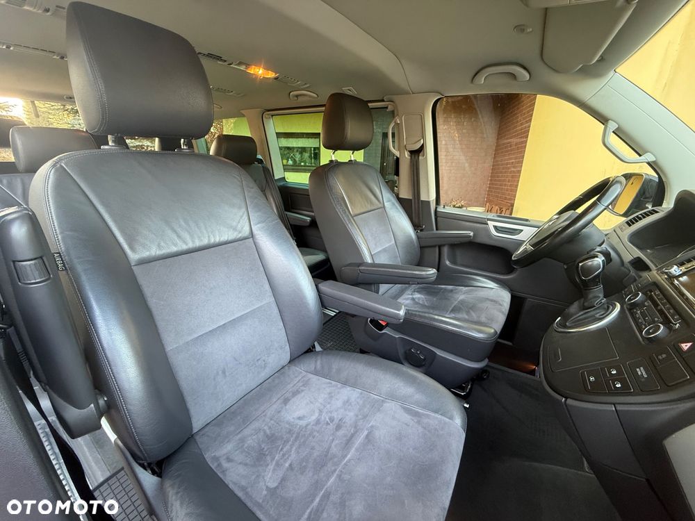 Volkswagen Multivan - 16