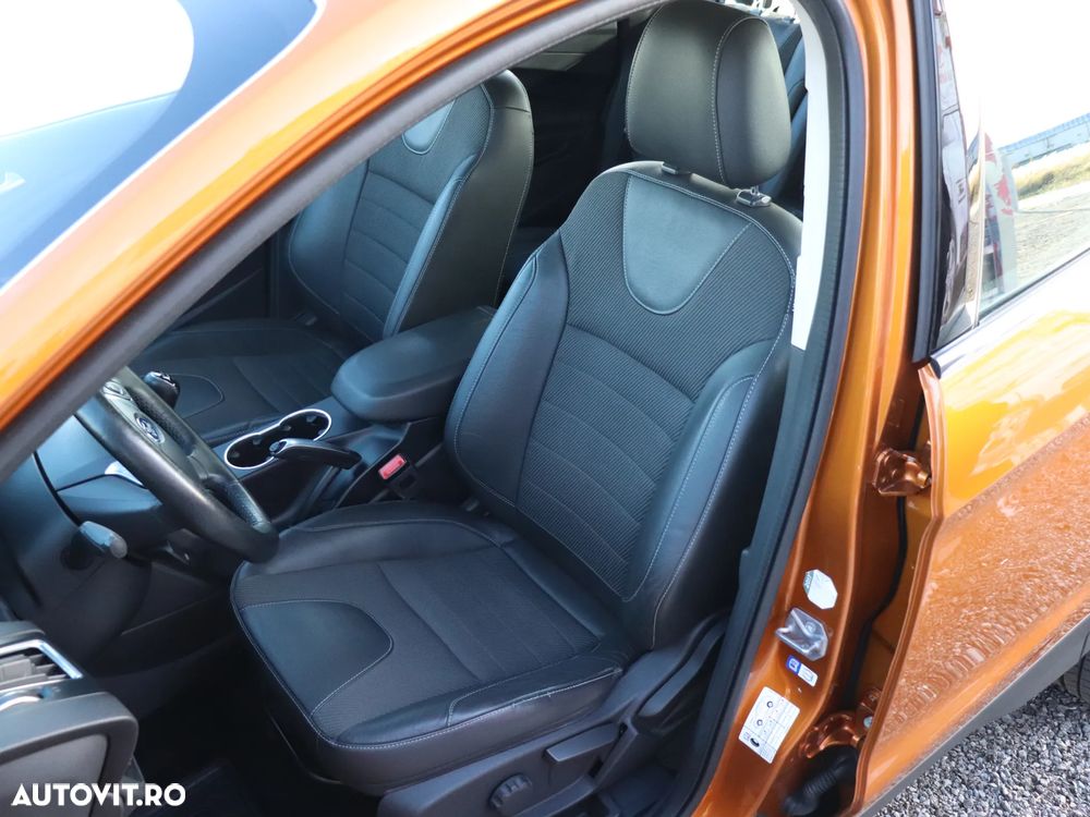 Ford Kuga 2.0 TDCi 2WD Titanium - 26