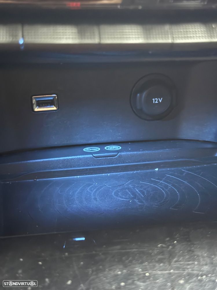 Peugeot 3008 1.6 BlueHDi GT Line - 25