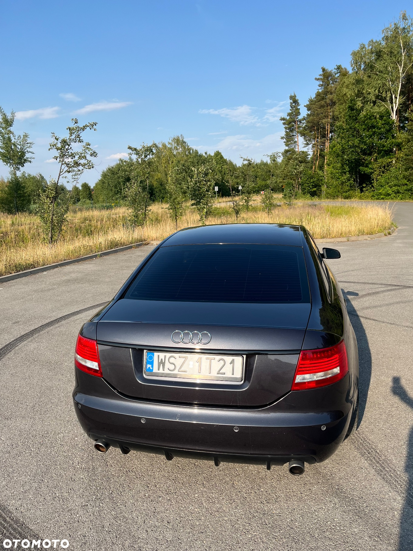 Audi A6 2.4 - 12
