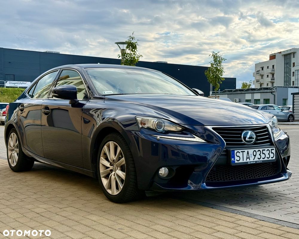 Lexus IS 250 Elegance - 3