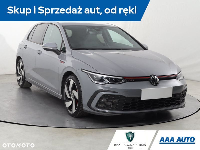 Volkswagen Golf - 3