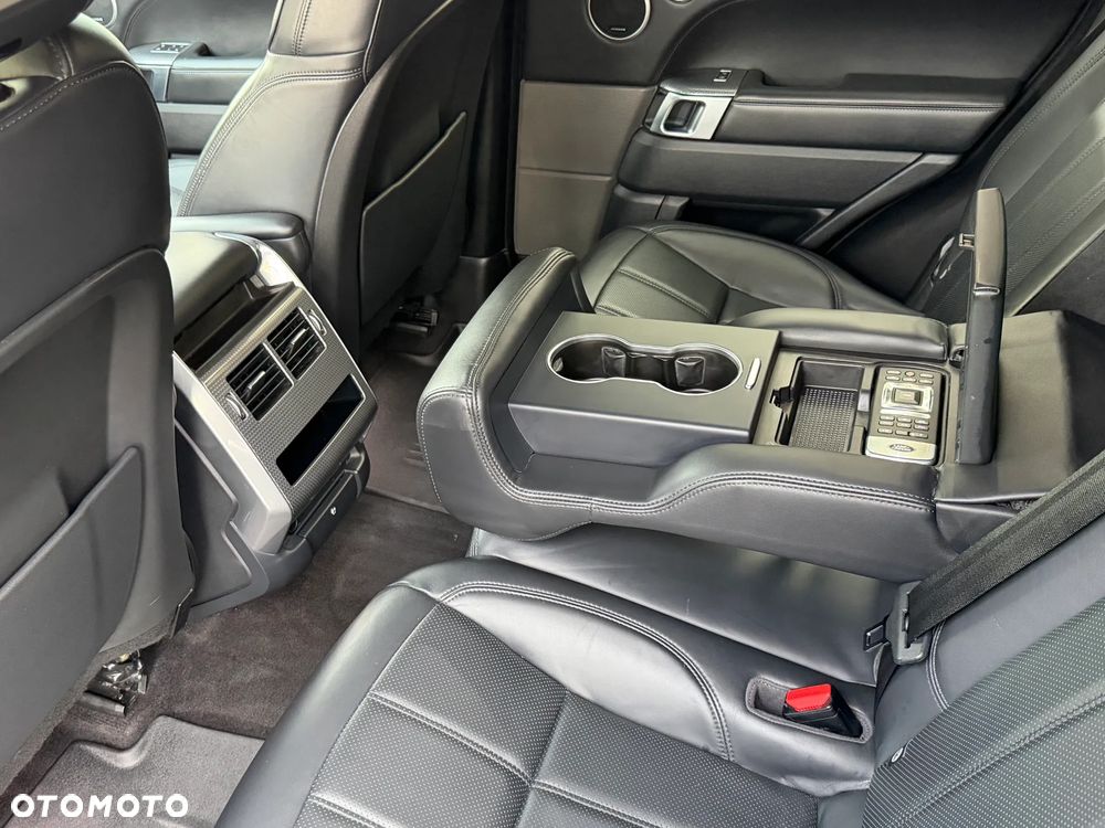 Land Rover Range Rover Sport P400e HSE Dynamic - 14
