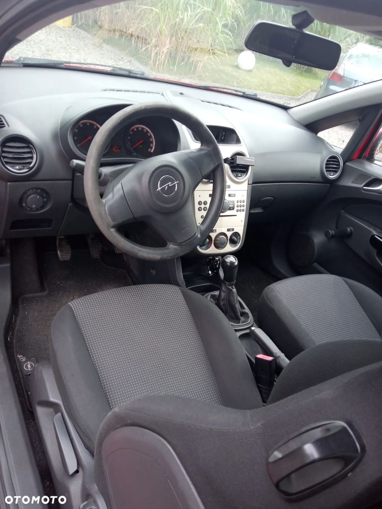 Opel Corsa 1.2 16V Cosmo - 7