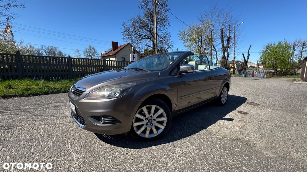 Ford Focus 2.0 16V Trend - 6
