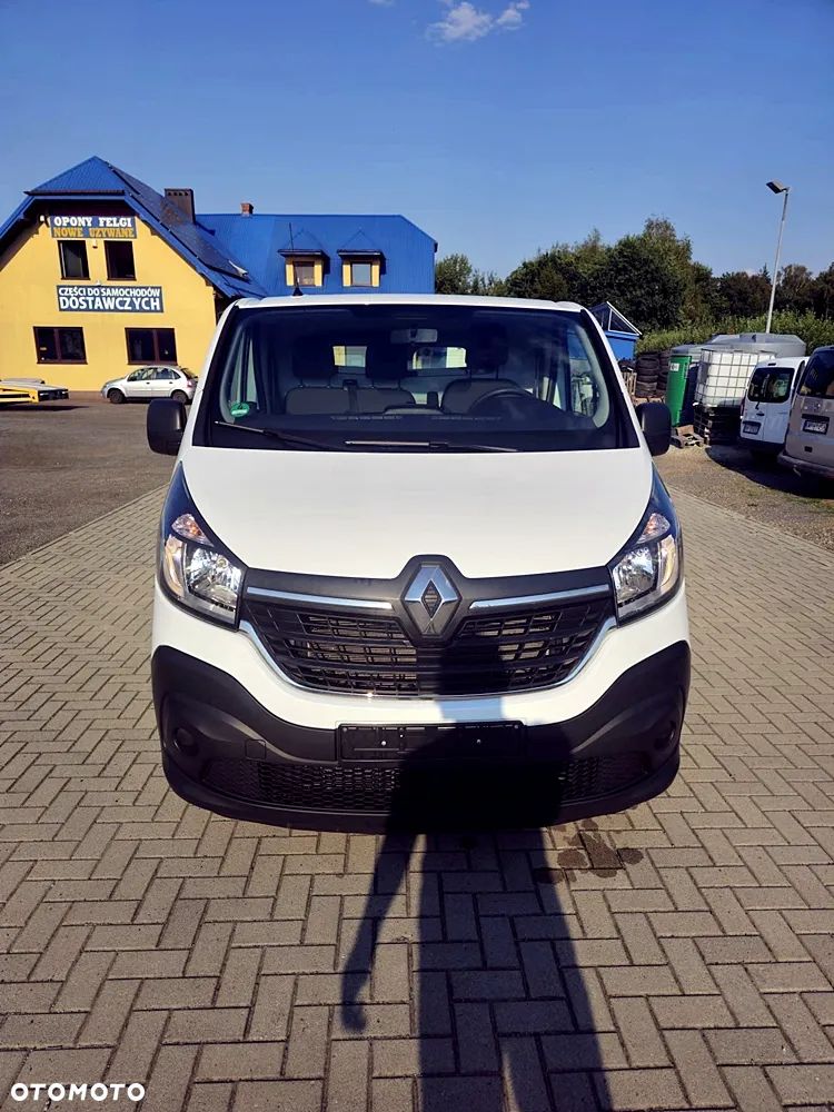 Renault Trafic - 2